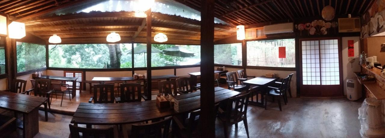Bright Moon Homestay Dongshi  Exterior photo